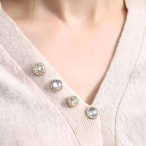 CharmPins™ - Kleed je outfits met gemak aan - Azora